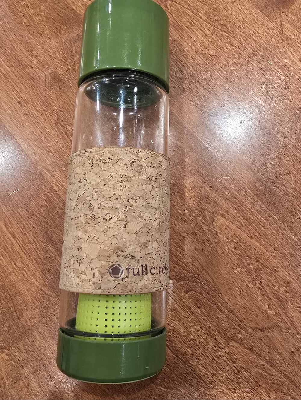 Full Circle tea time glass travel bottle green 9.5" tall 19oz